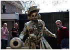 Living Statues Borne