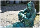 Living Statues Borne